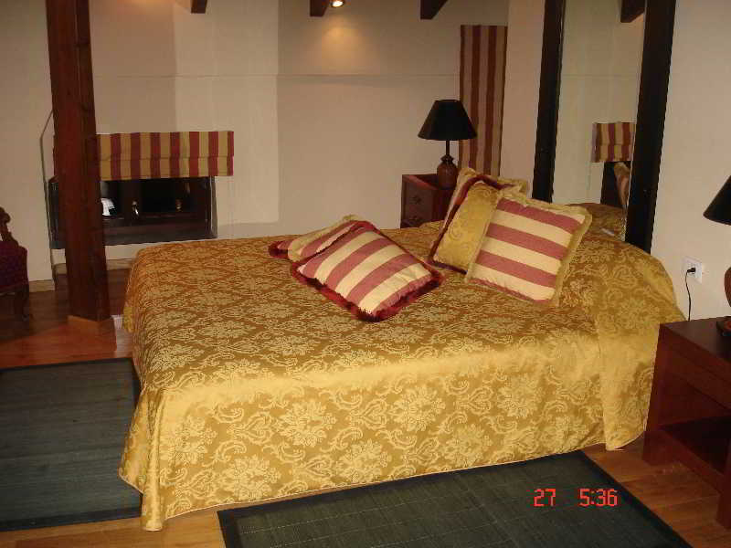 Maritsas Hotel & Suites Portaria  Exterior photo